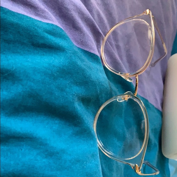 ‼️SOLD‼️ - Picture 2 of 4